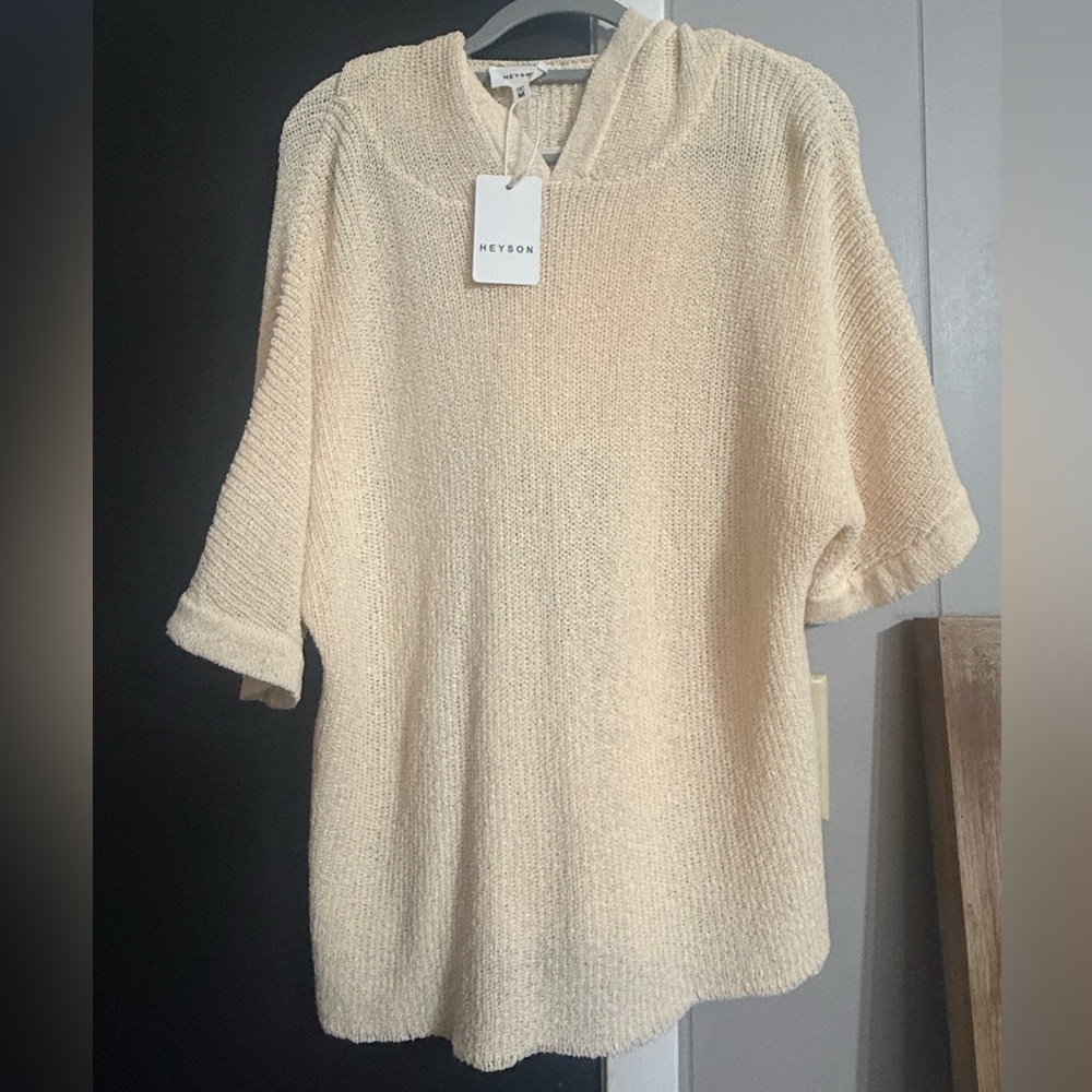 Heyson Cream Knit Women's Top
